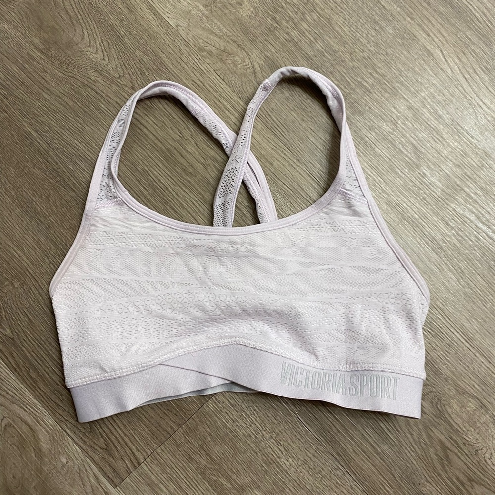 Victoria Secret Sport Sport crisscross lavender racerback sports bra size XS